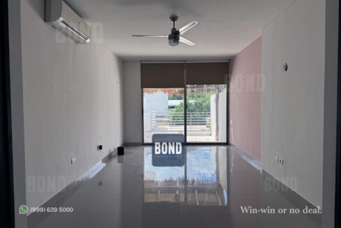 BOND - Emiliano 019